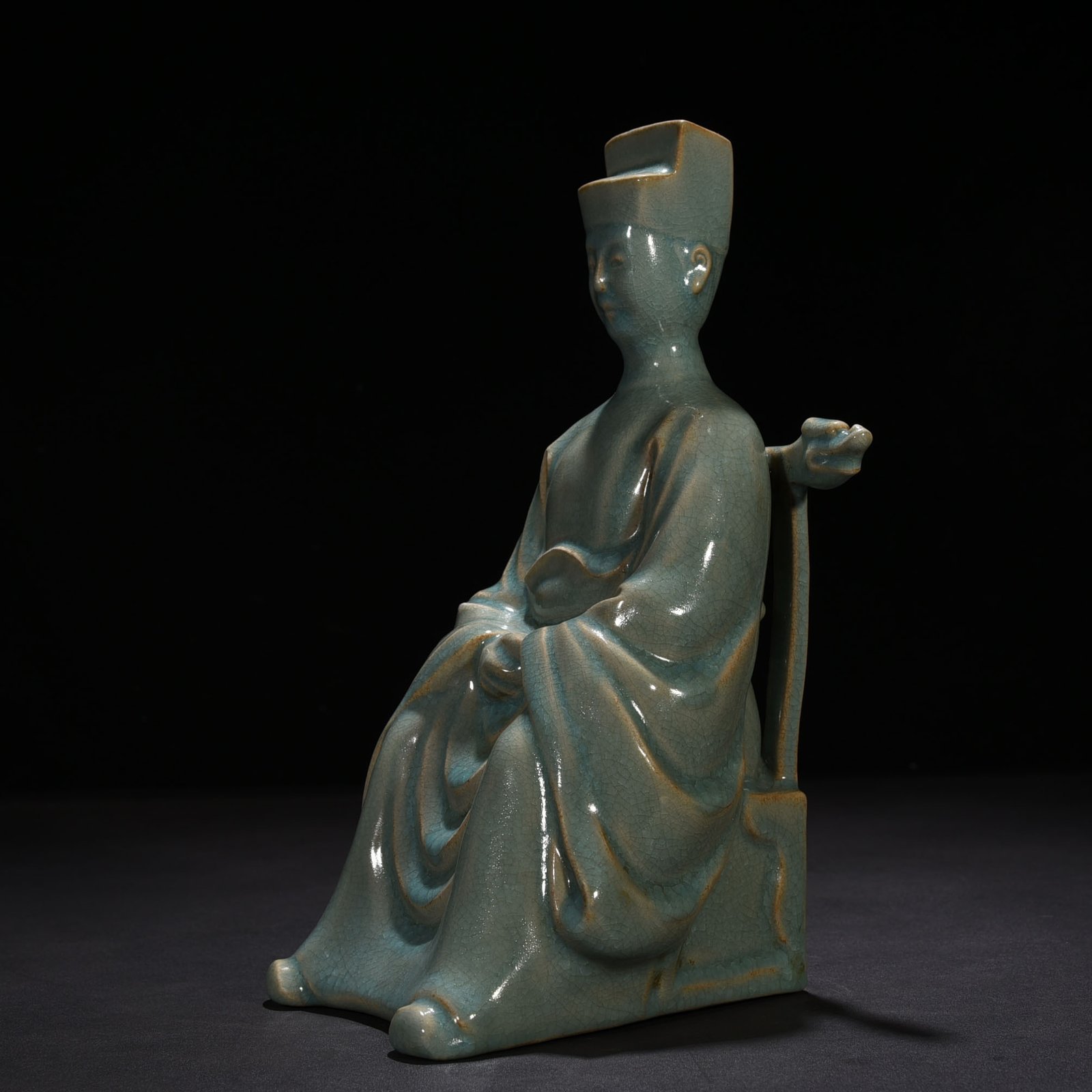 Song Dynasty  Statue of Emperor Huizong with azure glaze
