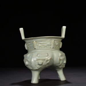 Song Dynasty Ru Kiln Taotie Pattern Burner