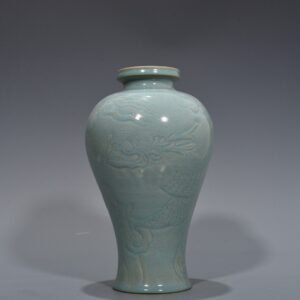 Song Dynasty A wide-mouth plum vase with azure glaze and carved dragon pattern