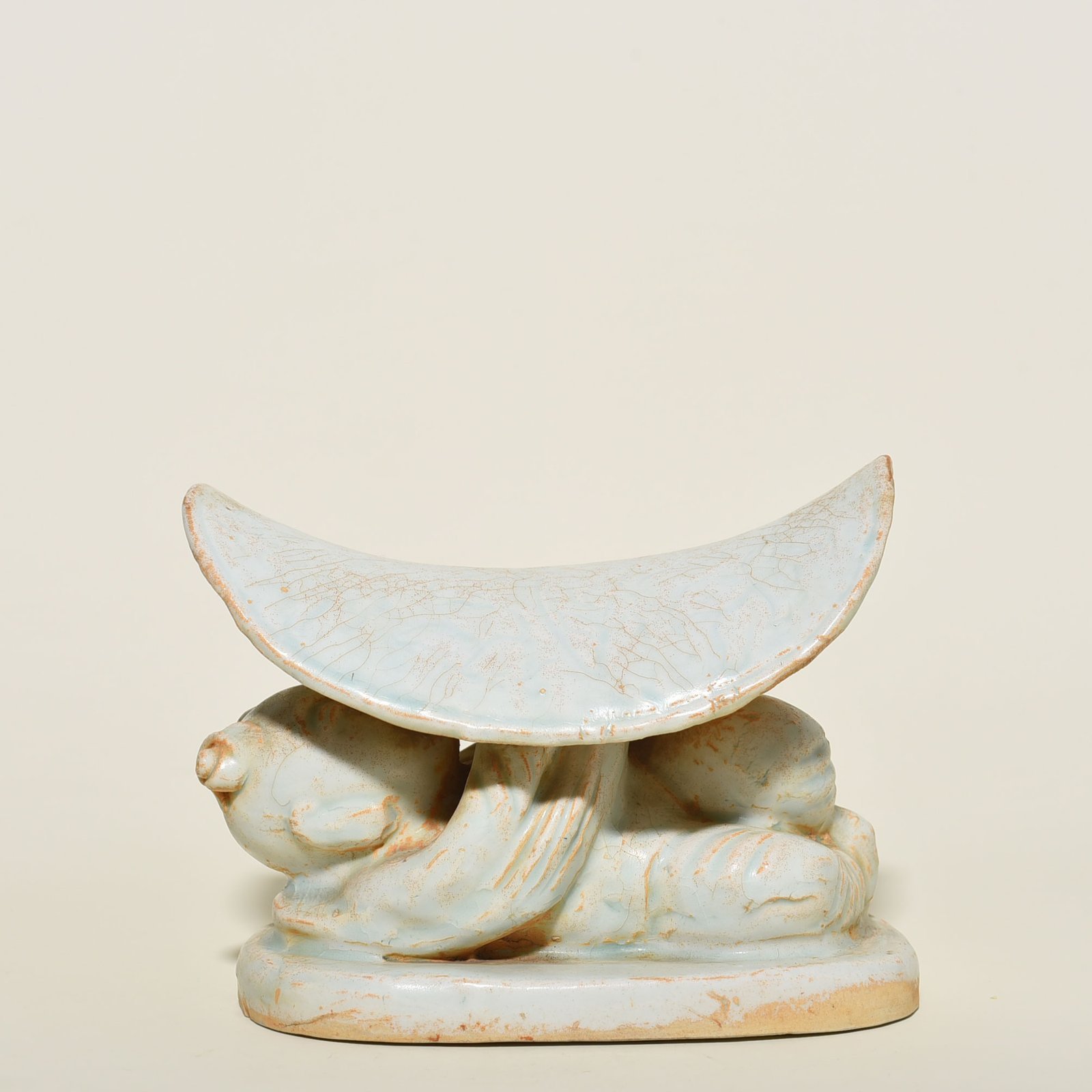 Song Dynasty Hutian kiln shadow celadon child pillow doll pillow