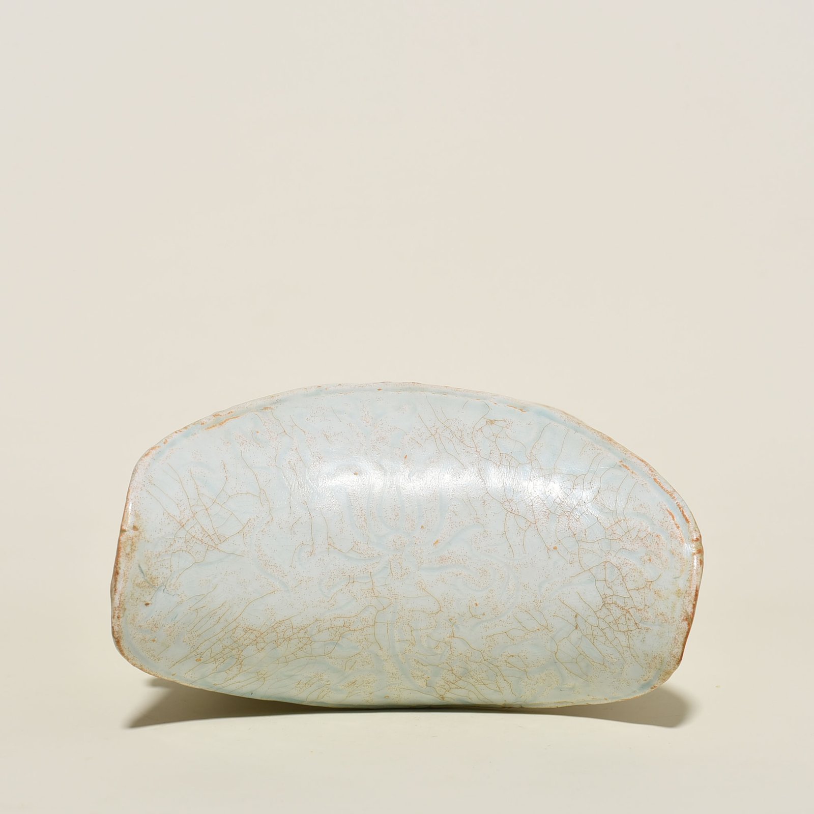 Song Dynasty Hutian kiln shadow celadon child pillow doll pillow