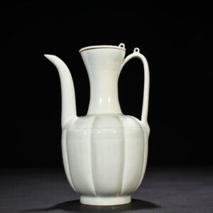 Song Dynasty Hutian kiln shadow green glaze melon-shaped teapot