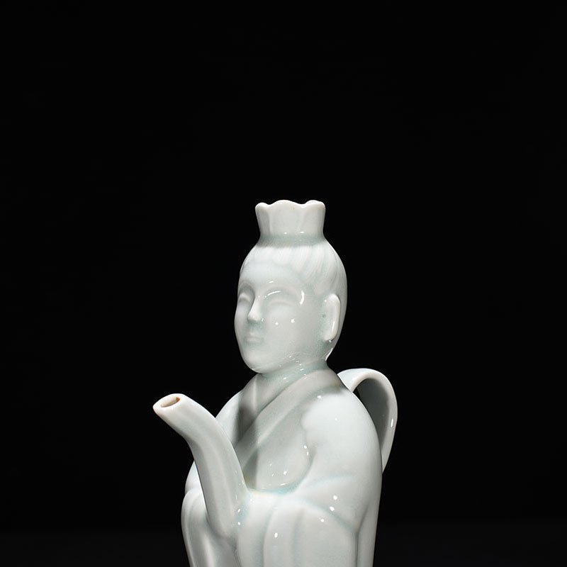 Song Dynasty Hutian kiln shadow celadon pot with boy chanting and holding pot