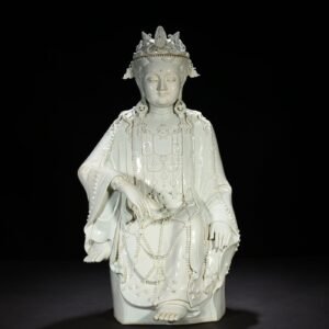 Song Dynasty Hutian Kiln Shadow Celadon Guanyin