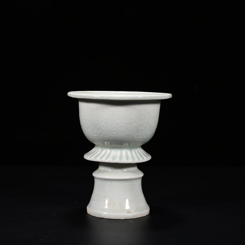Song Dynasty Hutian Kiln Shadow Celadon Glaze Burner