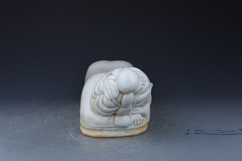 Song Dynasty Hutian Kiln Beauty Pillow
