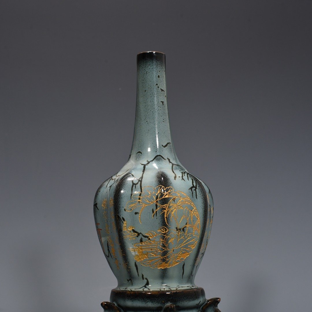 Song Dynasty June kiln of with inscriptions and eight square pure vase