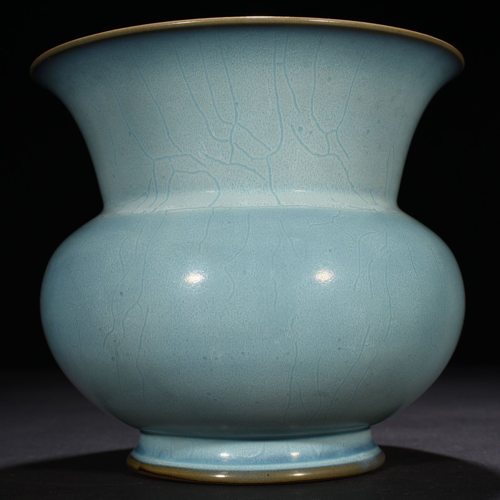 Song Dynasty Jun kiln azure slag bucket flowerpot with earthworm mud pattern