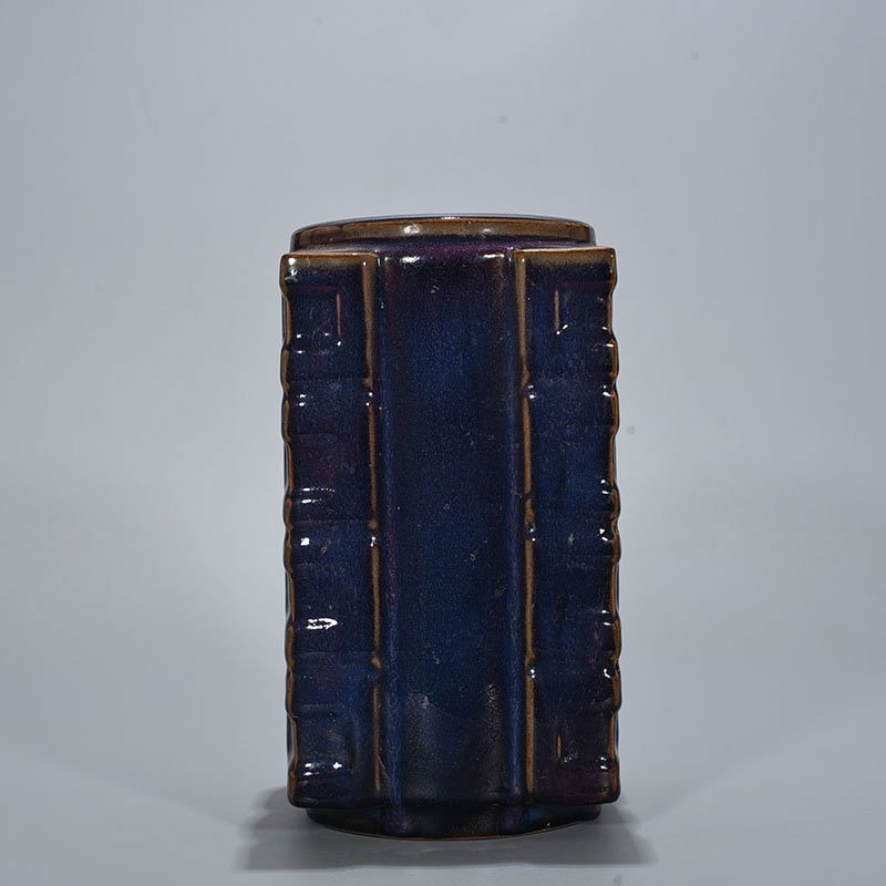 Song Dynasty Jun kiln Fenghua model rose purple glaze Cong style vase