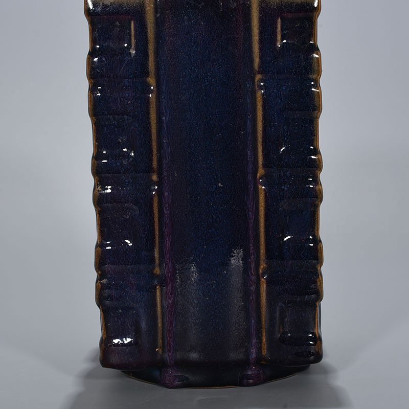 Song Dynasty Jun kiln Fenghua model rose purple glaze Cong style vase