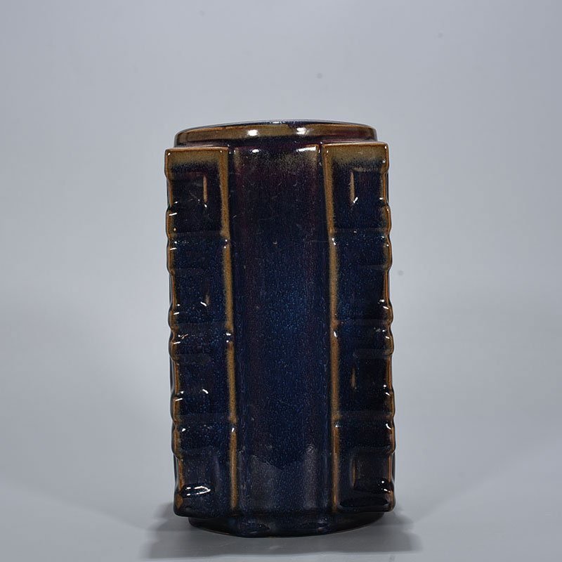 Song Dynasty Jun kiln Fenghua model rose purple glaze Cong style vase