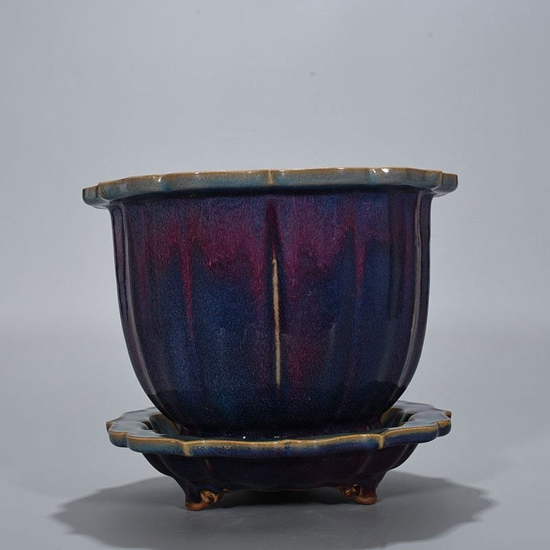 Song Dynasty Jun kiln Fenghua model rose purple glaze sunflower mouth flowerpot