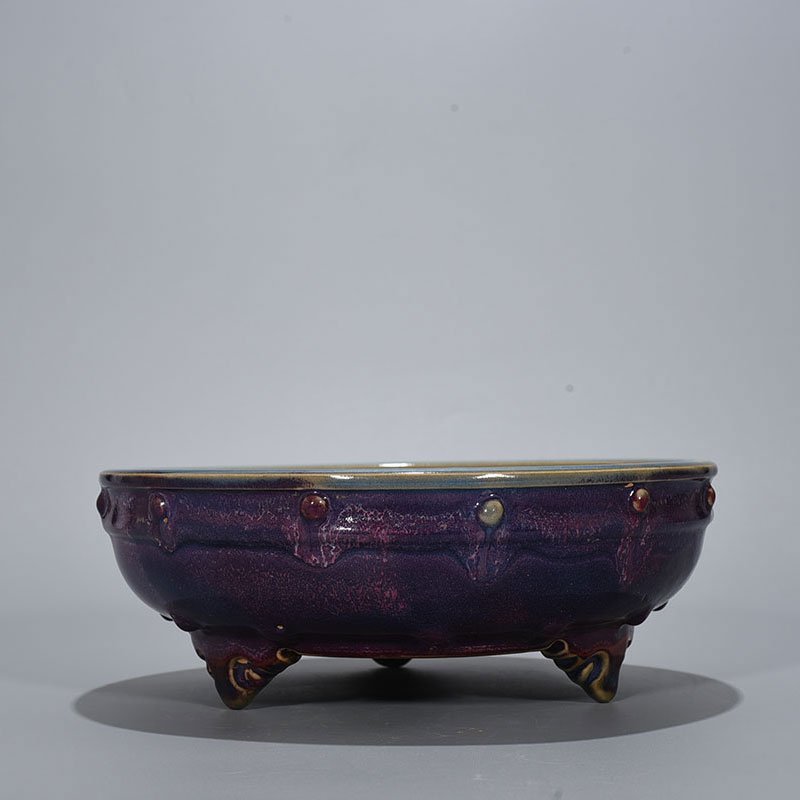 Song Dynasty Jun kiln Fenghua model rose purple glaze drum nail wash