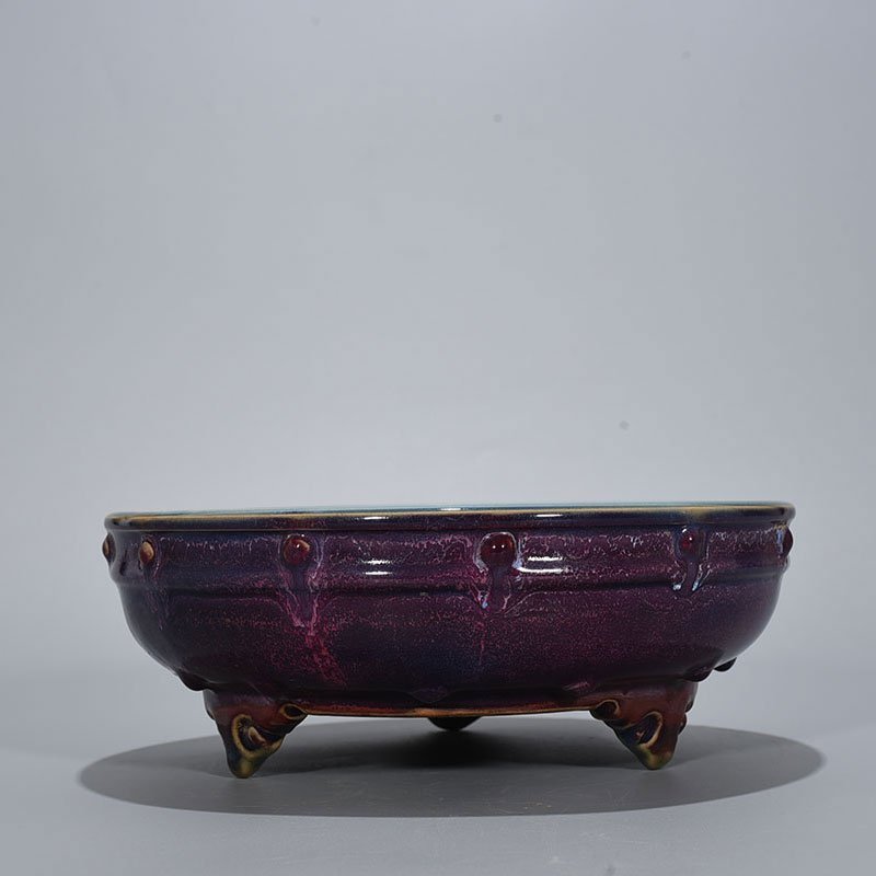 Song Dynasty Jun kiln Fenghua model rose purple glaze drum nail wash