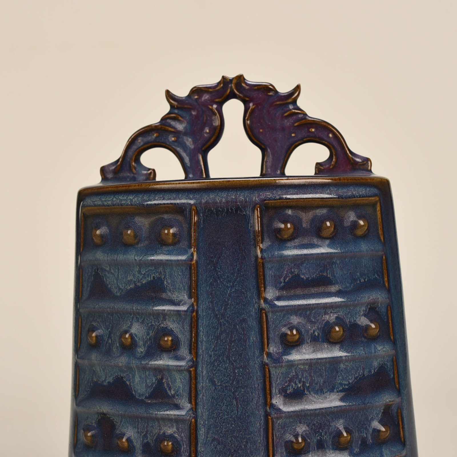 Song Dynasty Jun kiln Jingguo model rose purple glaze chime