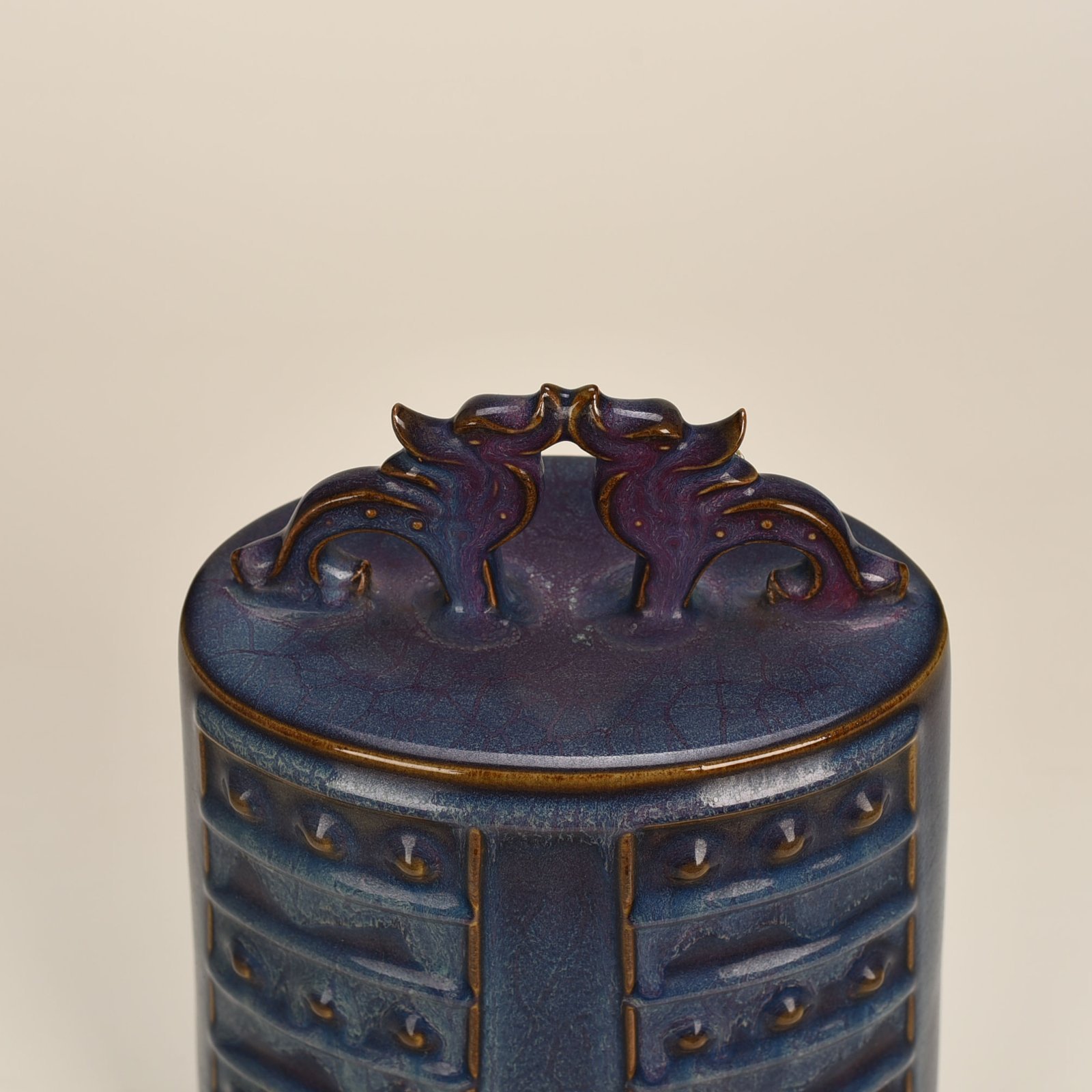 Song Dynasty Jun kiln Jingguo model rose purple glaze chime