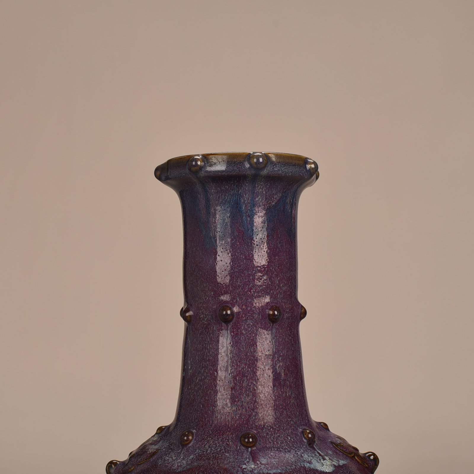 Song Dynasty Jun kiln Jingguo model rose purple glaze drum nail dish vase