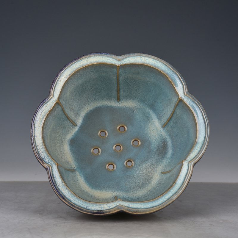 Song Dynasty Jun kiln obsidian purple glazed flowerpot Jianfu Palace vase