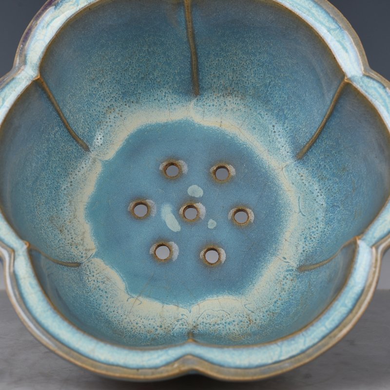 Song Dynasty Jun kiln obsidian lilac purple glaze flowerpot Yangxin Hall for bright vase