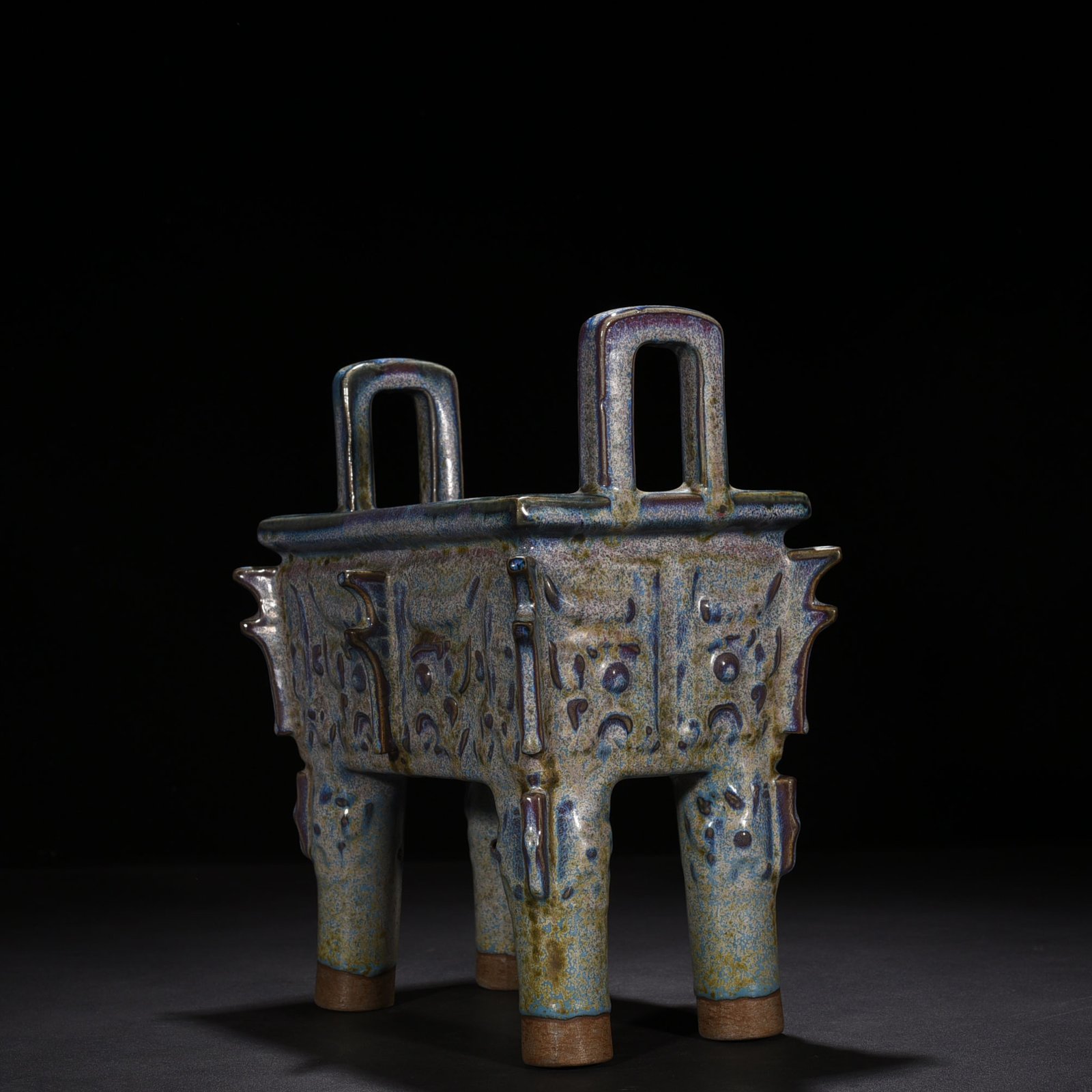 Song Dynasty Jun kiln Jun glazed square tripod with Taotie pattern