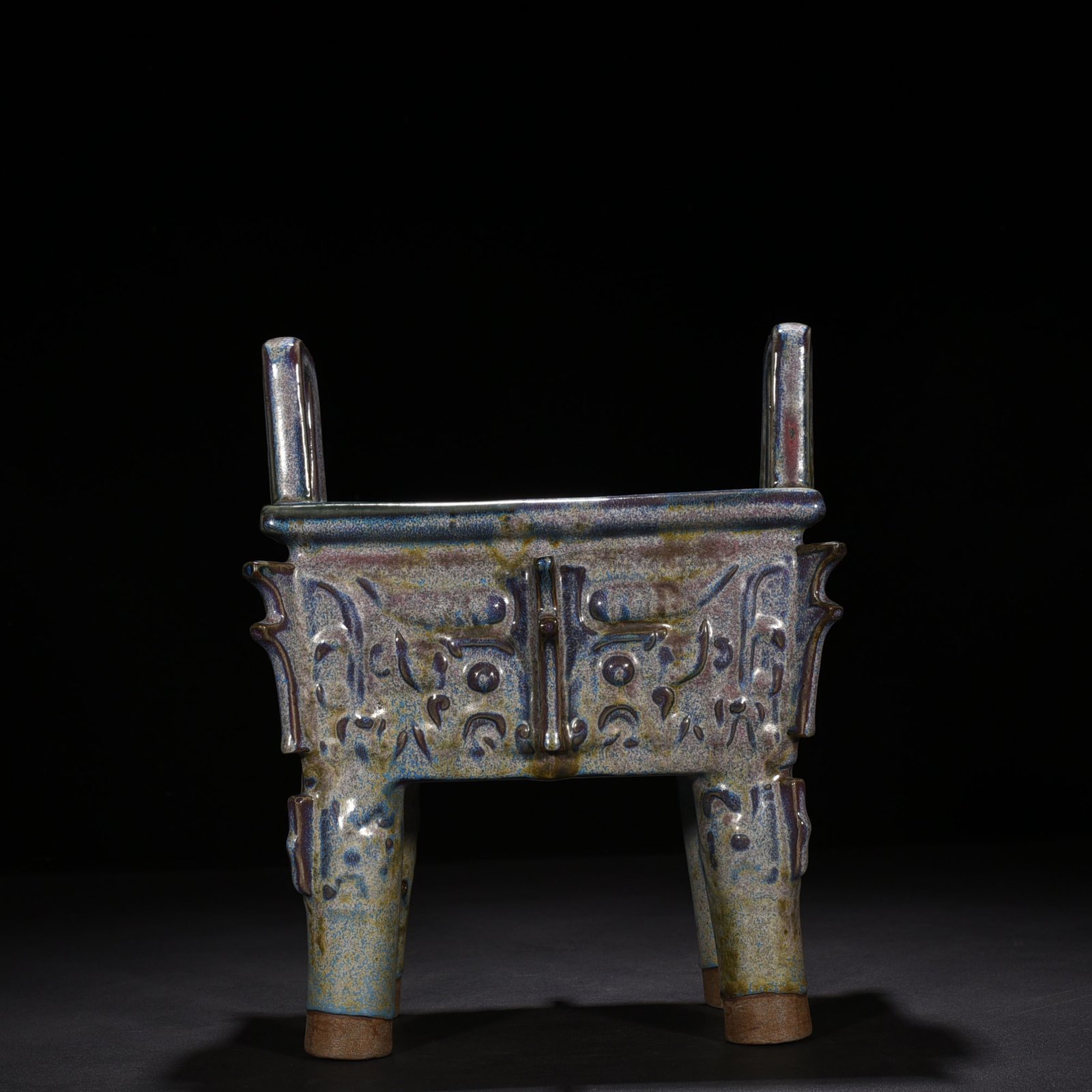Song Dynasty Jun kiln Jun glazed square tripod with Taotie pattern