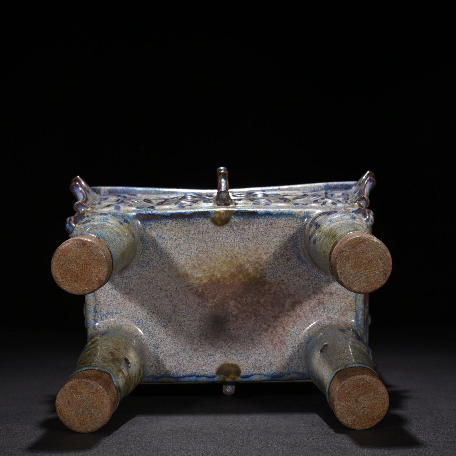 Song Dynasty Jun kiln Jun glazed square tripod with Taotie pattern