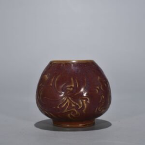 Song Dynasty Jun kiln rose purple glaze carved chicken heart jar