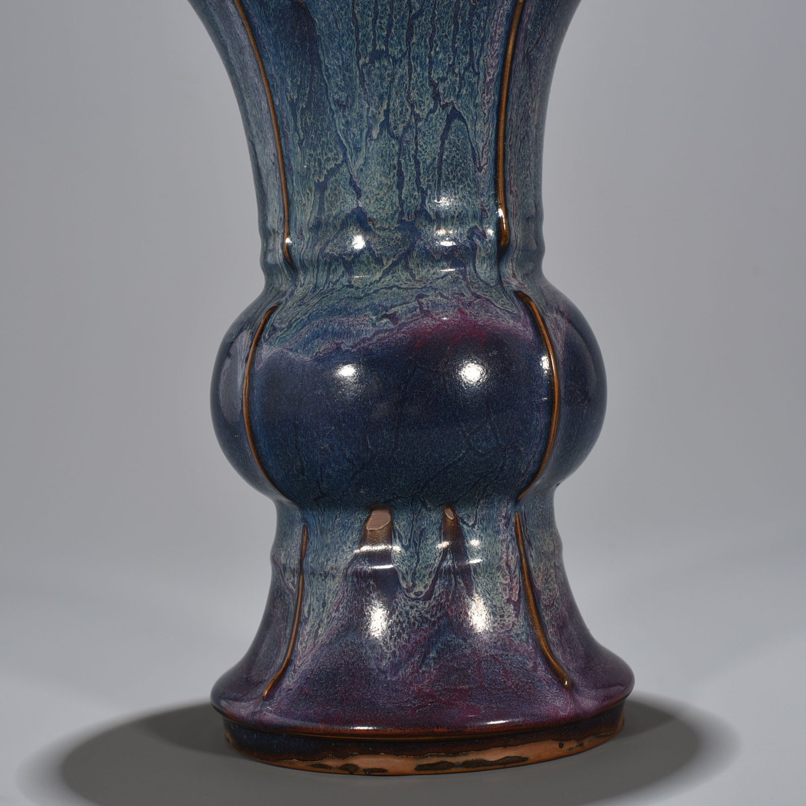 Song Dynasty Jun kiln rose purple glaze Zhenghe style halberd vase