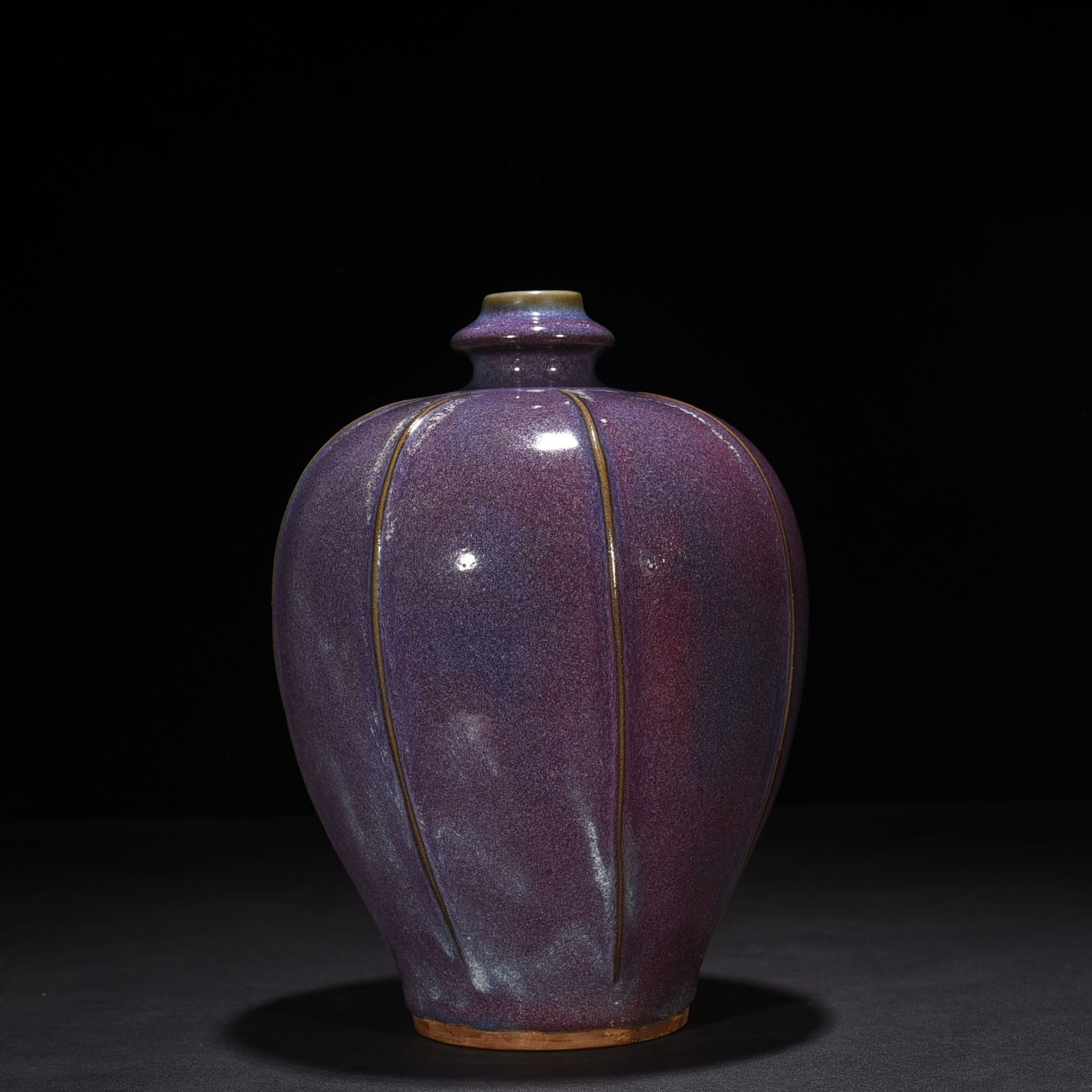 Song Dynasty Jun kiln rose purple glaze plum vase