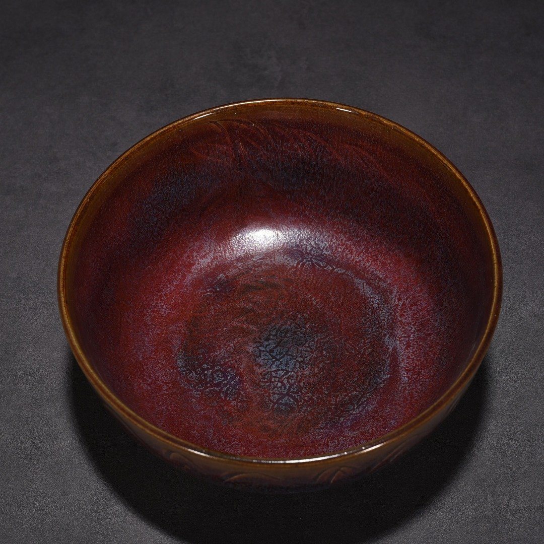 Song Dynasty Jun kiln rose purple glaze dragon bowl