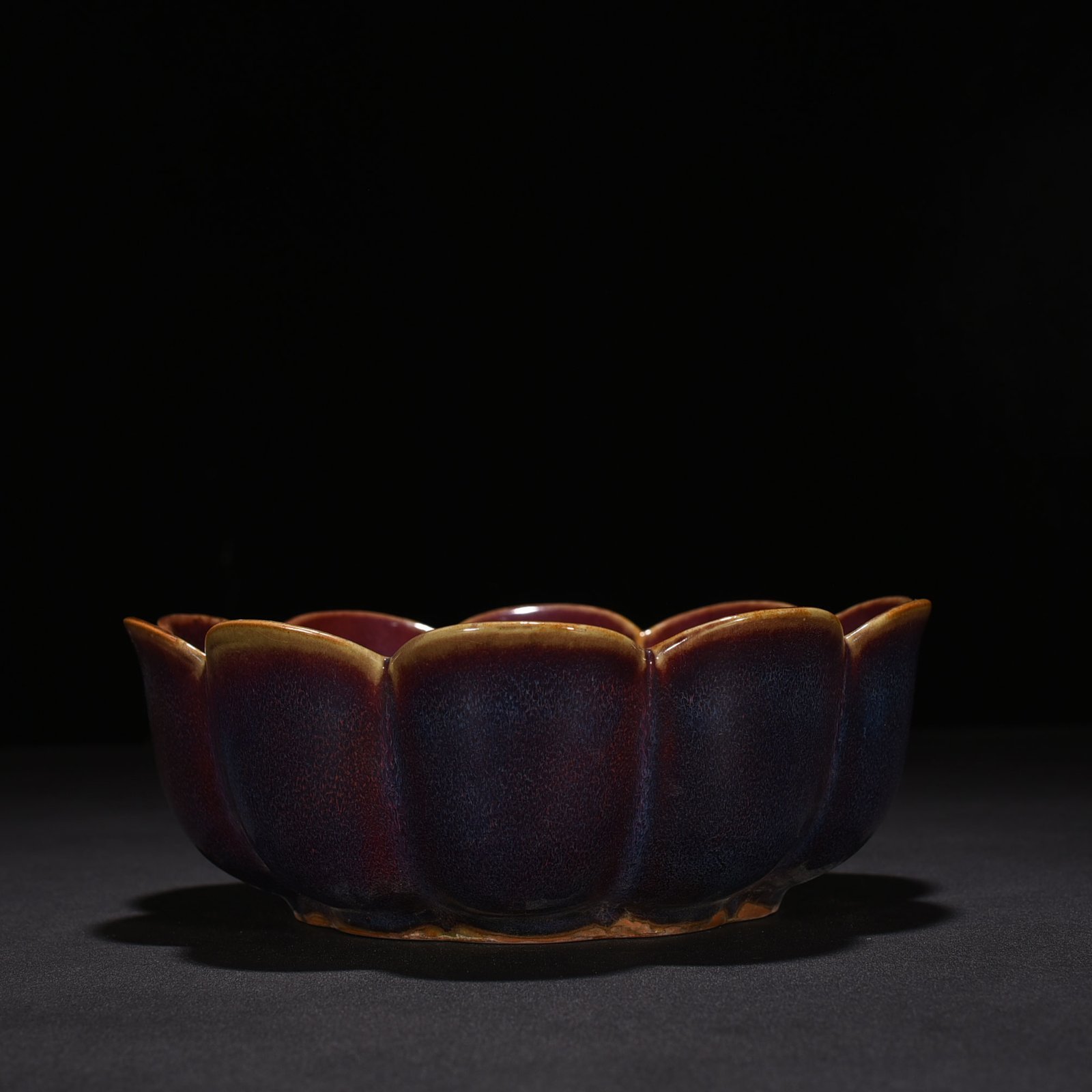Song Dynasty Jun kiln rose purple glaze lotus wash