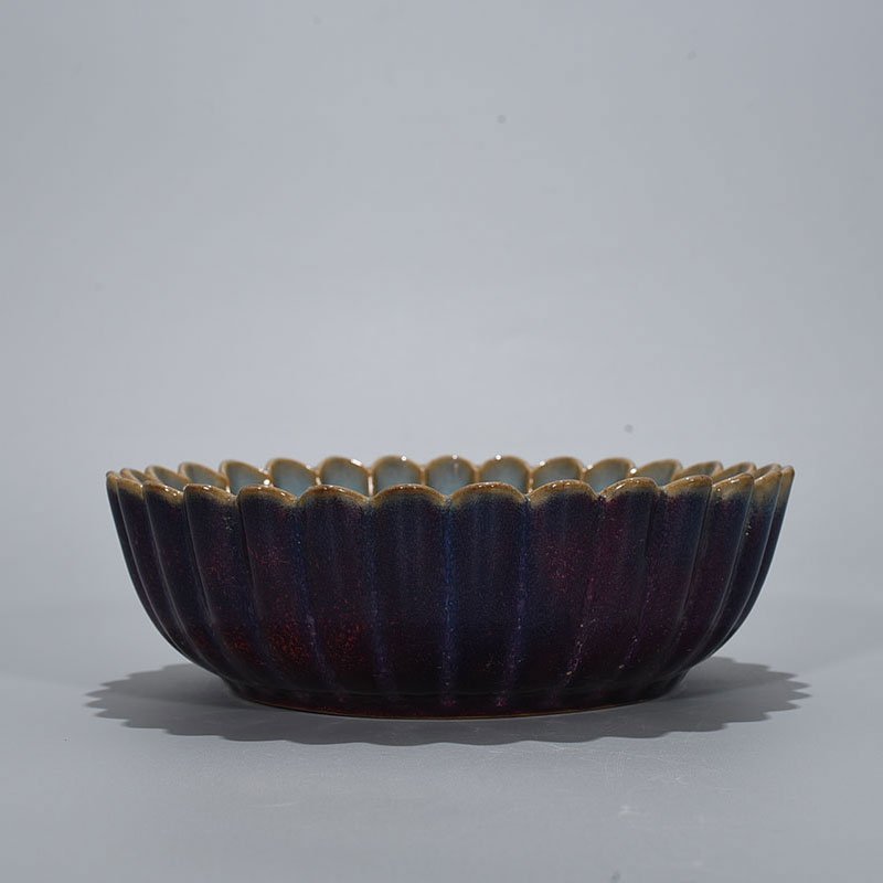 Song Dynasty Jun kiln rose purple glaze chrysanthemum petal wash