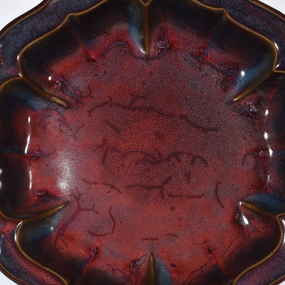 Song Dynasty Jun kiln rose purple glaze sunflower mouth three-legged wash