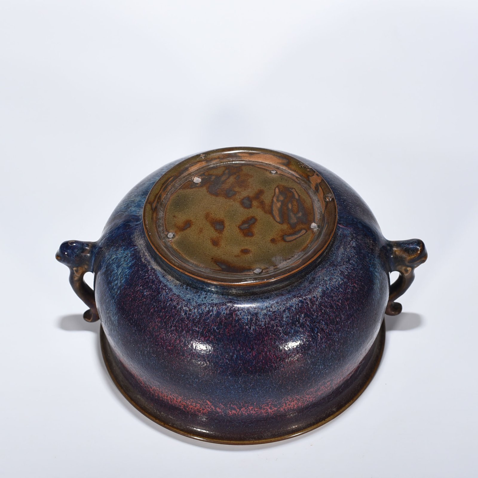 Song Dynasty Jun kiln rose purple glaze earthworm stove