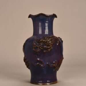 Song Dynasty Jun kiln rose purple glaze laminated dragon pattern bottle
