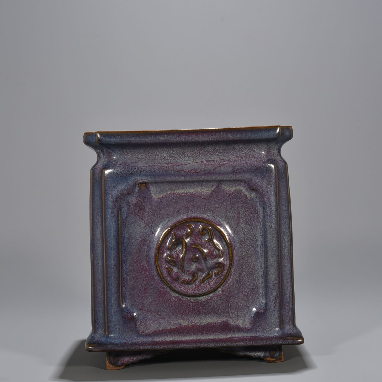Song Dynasty Jun kiln rose purple glaze heavy and square mythical beast pen holder