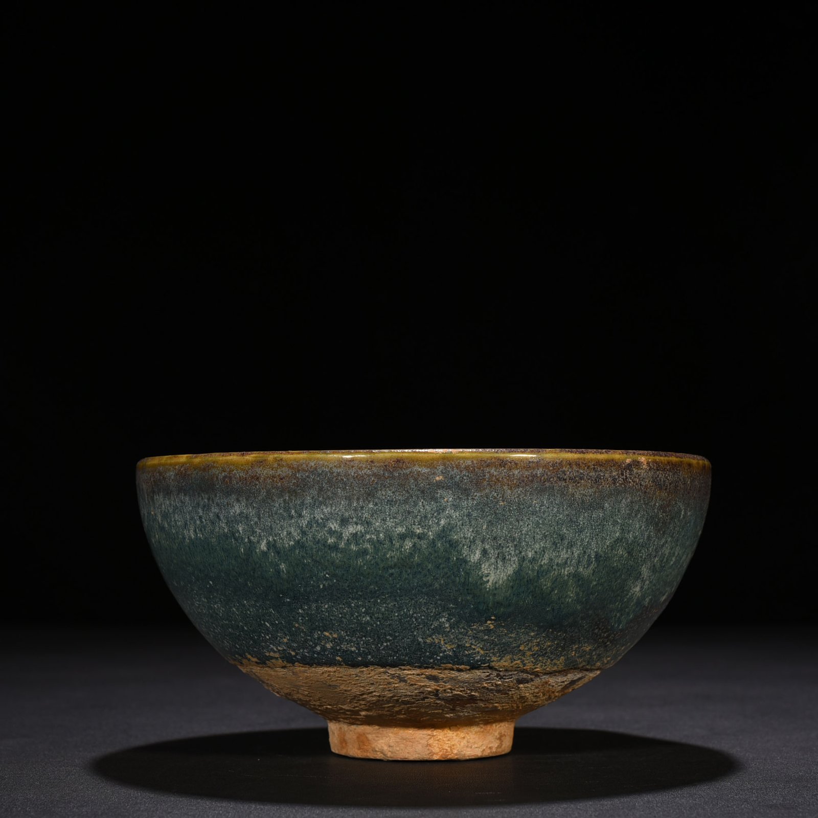 Song Dynasty Jun kiln green glaze bowl