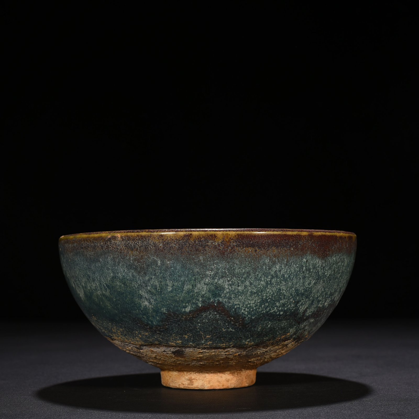 Song Dynasty Jun kiln green glaze bowl
