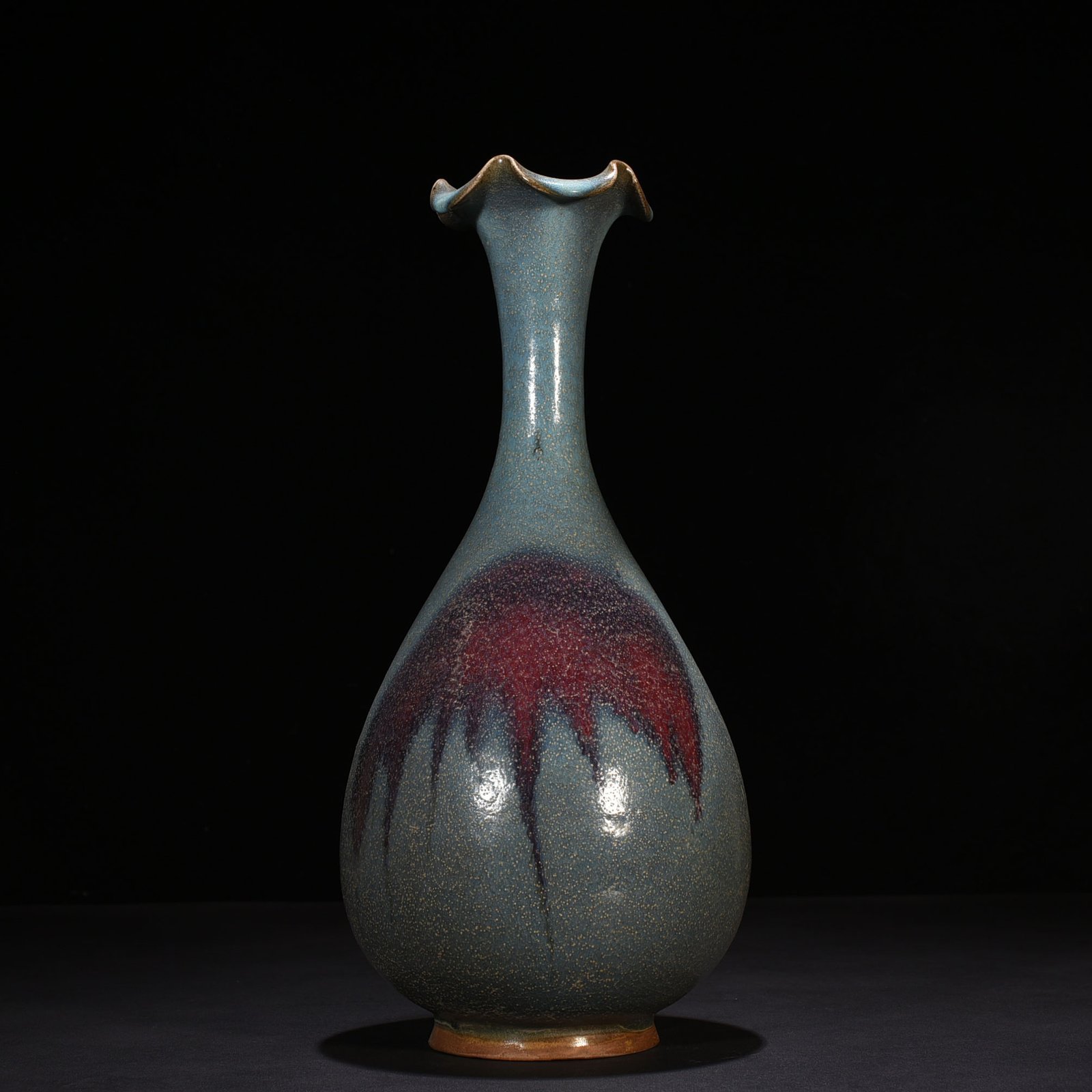 Song Dynasty Jun kiln jade pot spring vase with flower mouth