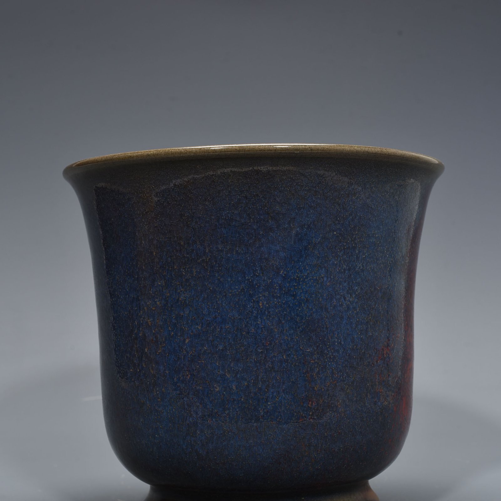 Song Dynasty Jun Kiln Variable Glaze Flower Pot