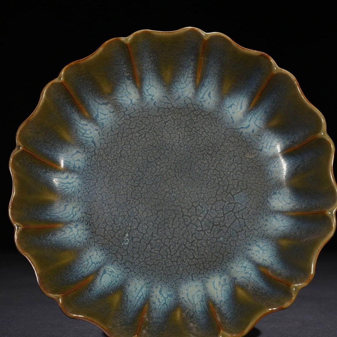 Song Dynasty Jun kiln glazed sunflower wash