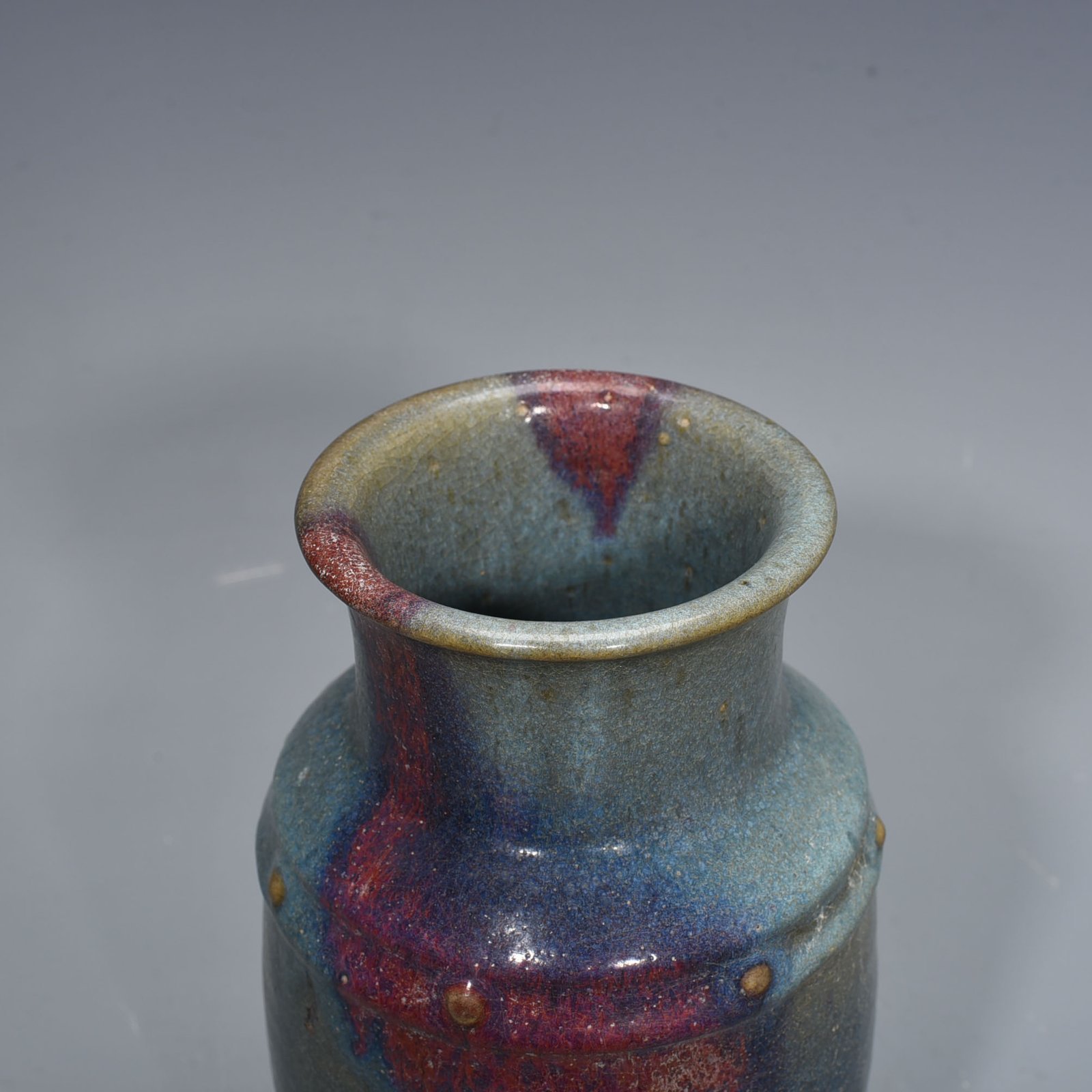 Song Dynasty Jun Kiln Variable Glaze Drum Nail Vase