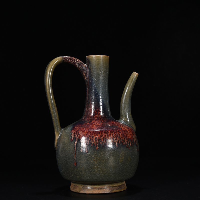 Song Dynasty Jun Jun Kiln Yao bian ewer