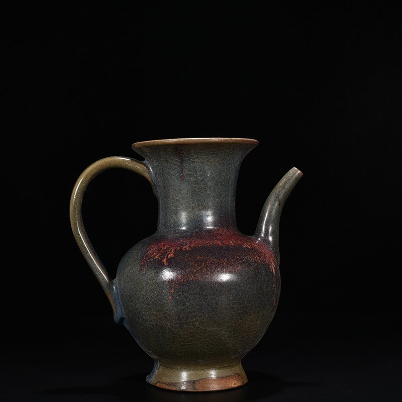 Song Dynasty Jun kiln Yobian ewer