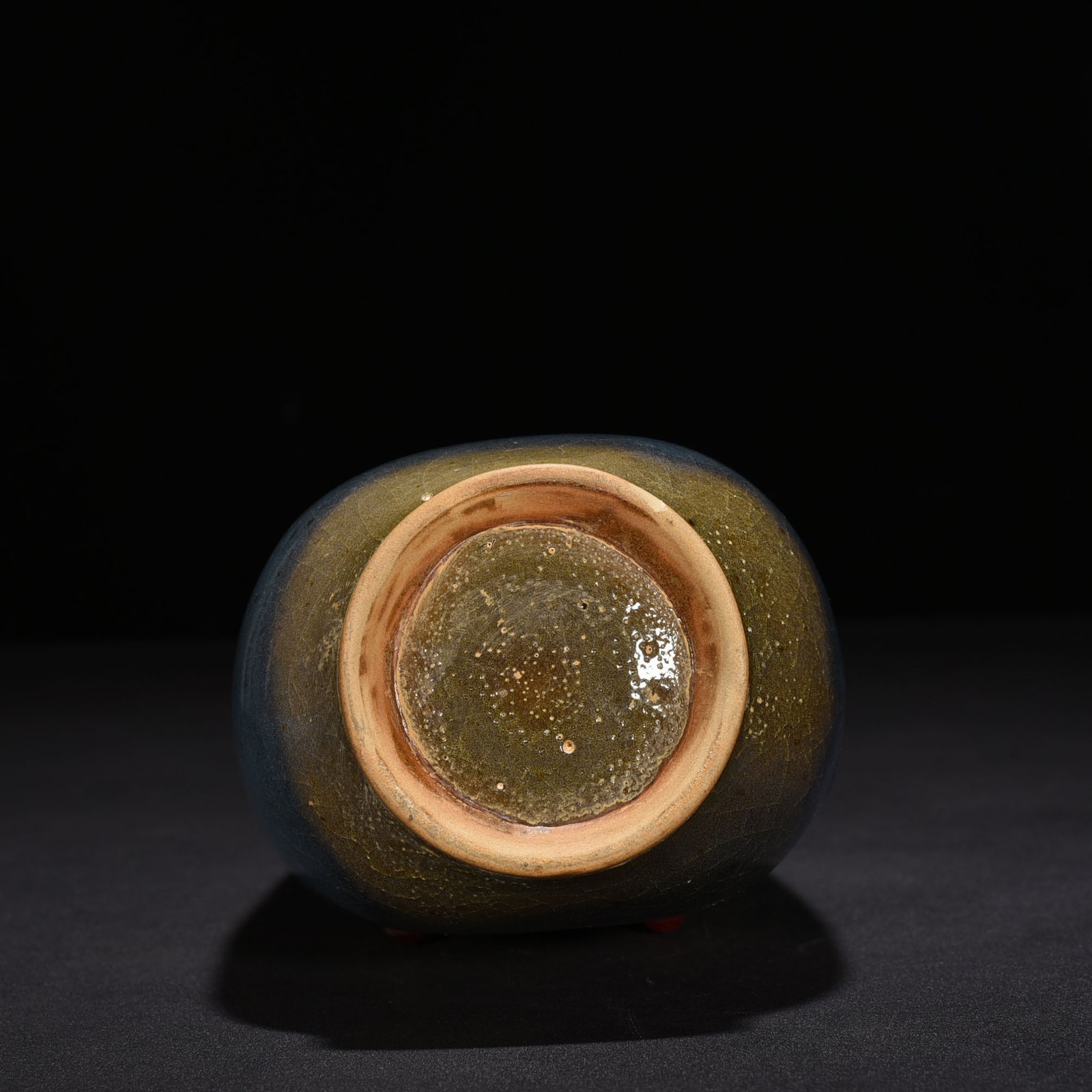 Song Dynasty Jun kiln Yaobao rose purple glaze leather bag bottle inlaid