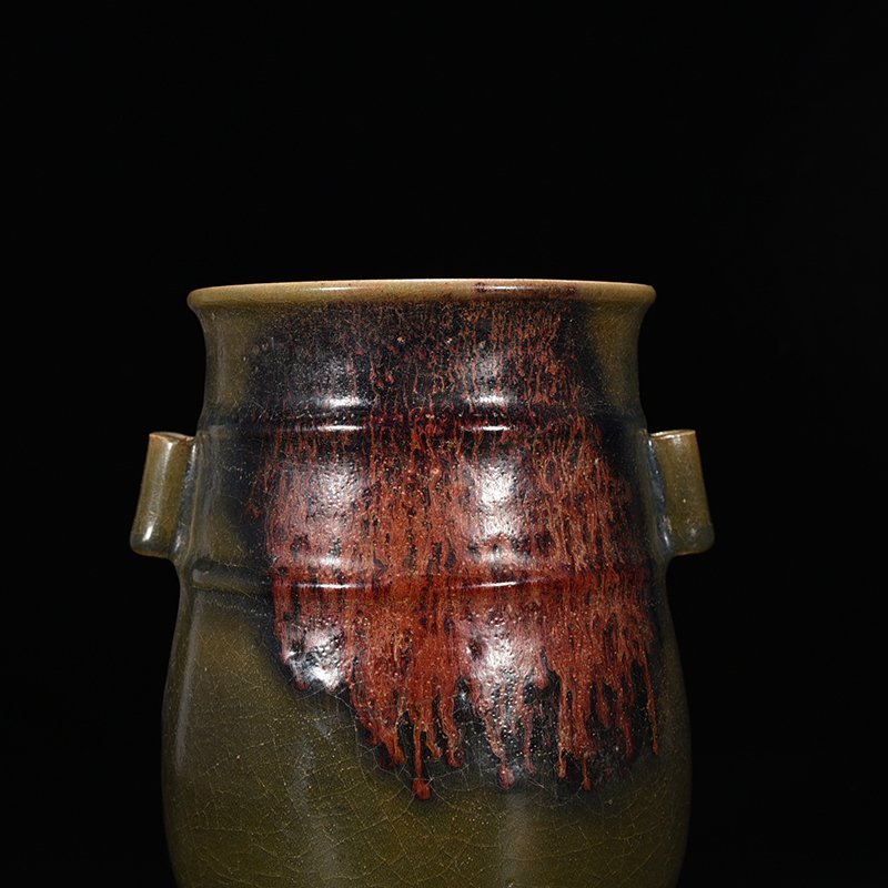 Song Dynasty Jun kiln Yaoban ear vase