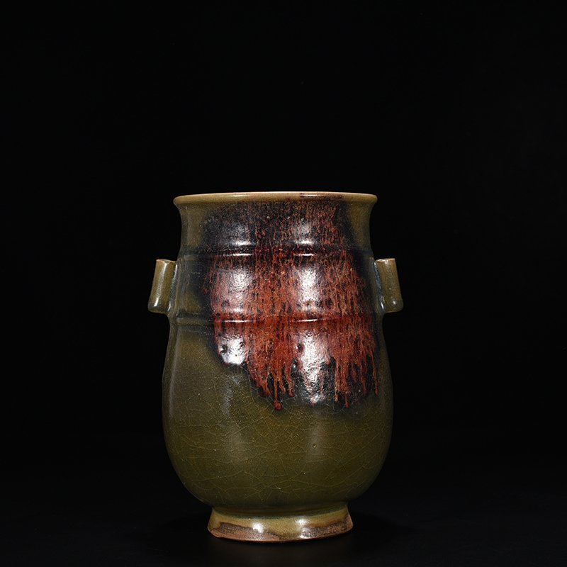 Song Dynasty Jun kiln Yaoban ear vase