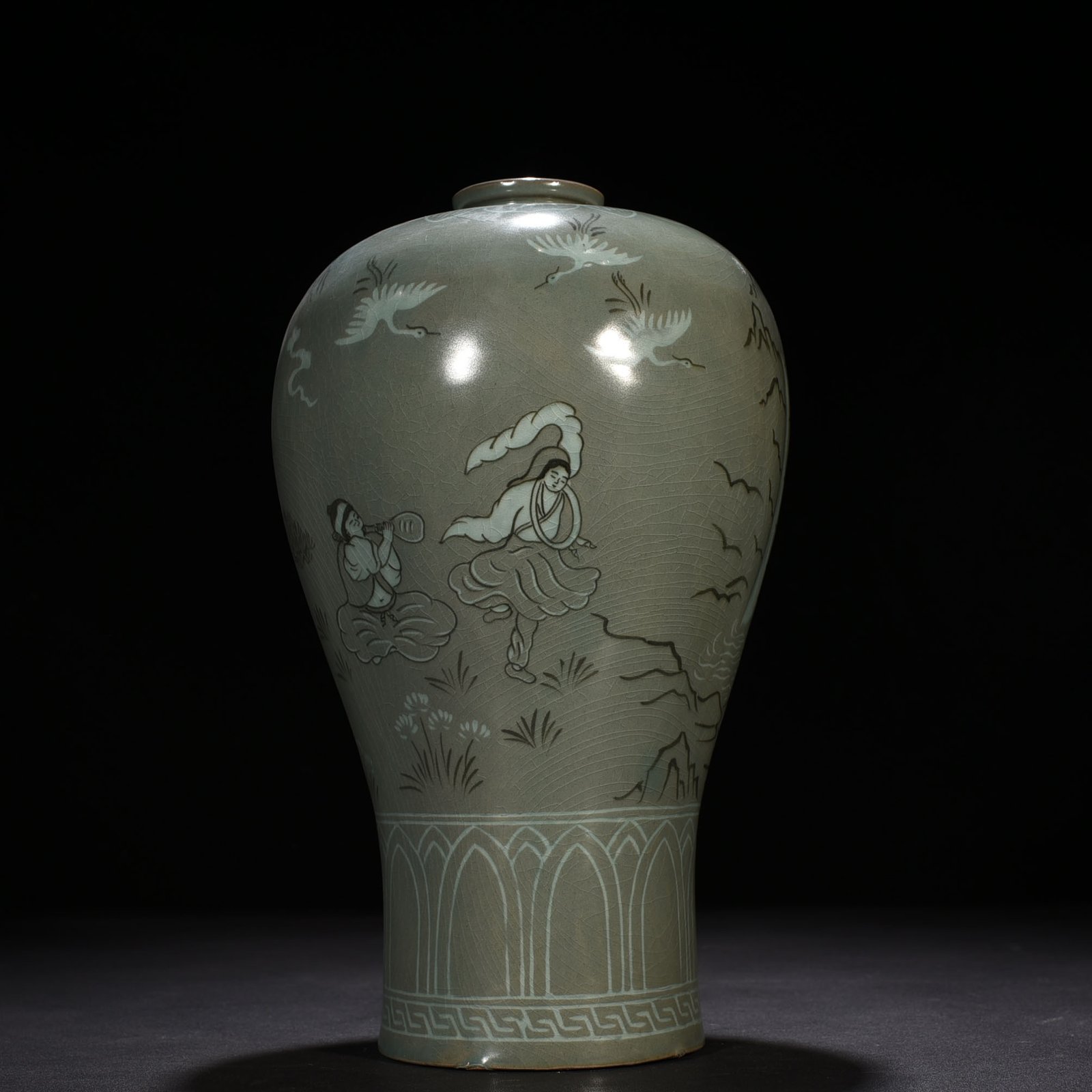 Song Dynasty Gaoli inlaid celadon plum vase with figures of Taoist figures