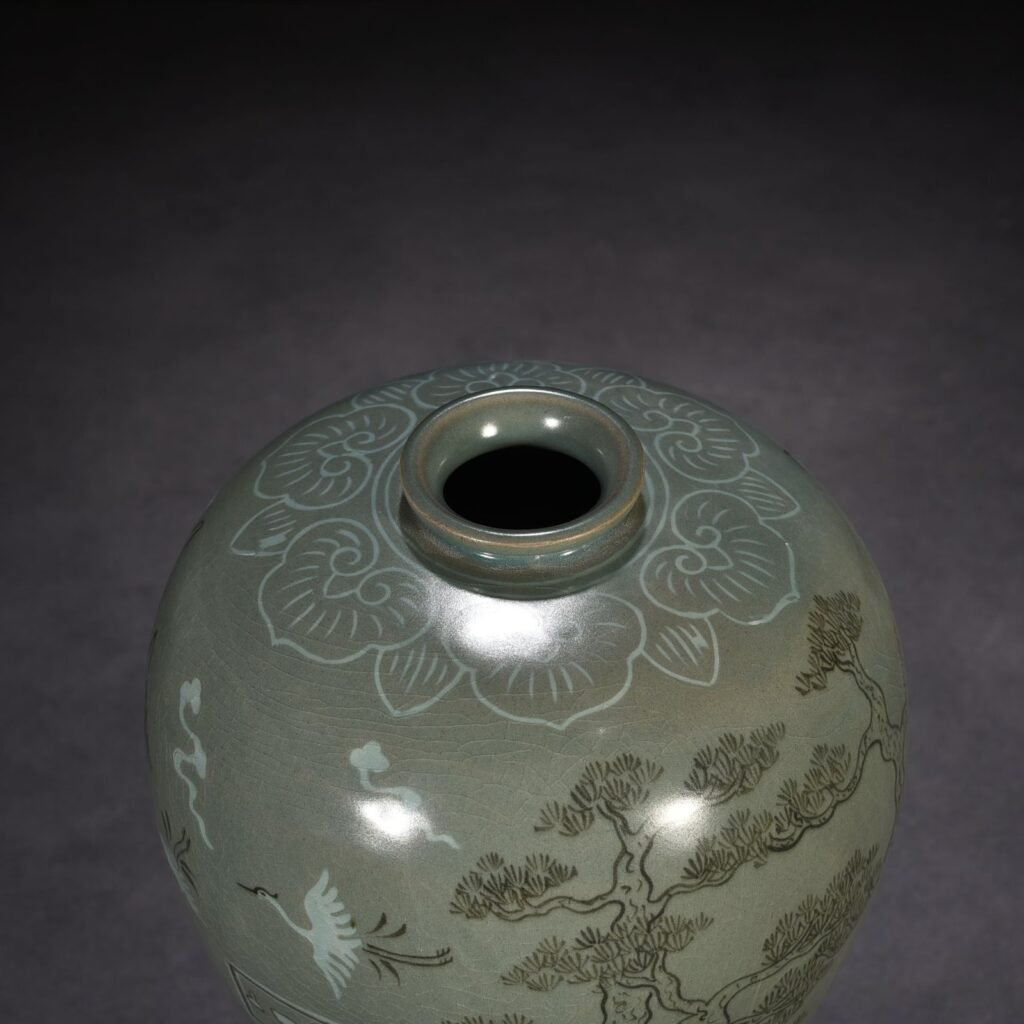 Song Dynasty Gaoli inlaid celadon plum vase with figures of Taoist figures