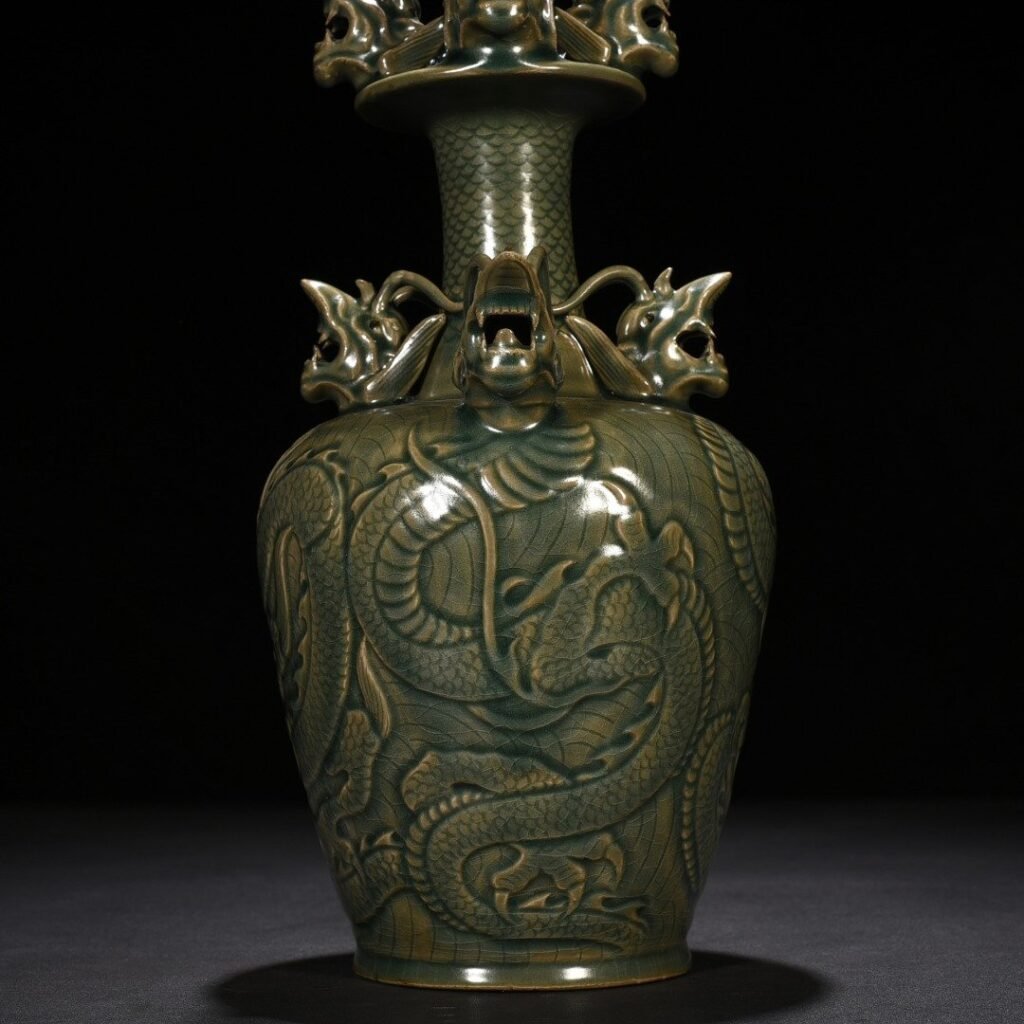Song Dynasty Goryeo celadon carved Kowloon pure vase